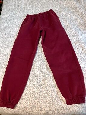 Edikted Burgundy sweatpants with pockets. Size Small